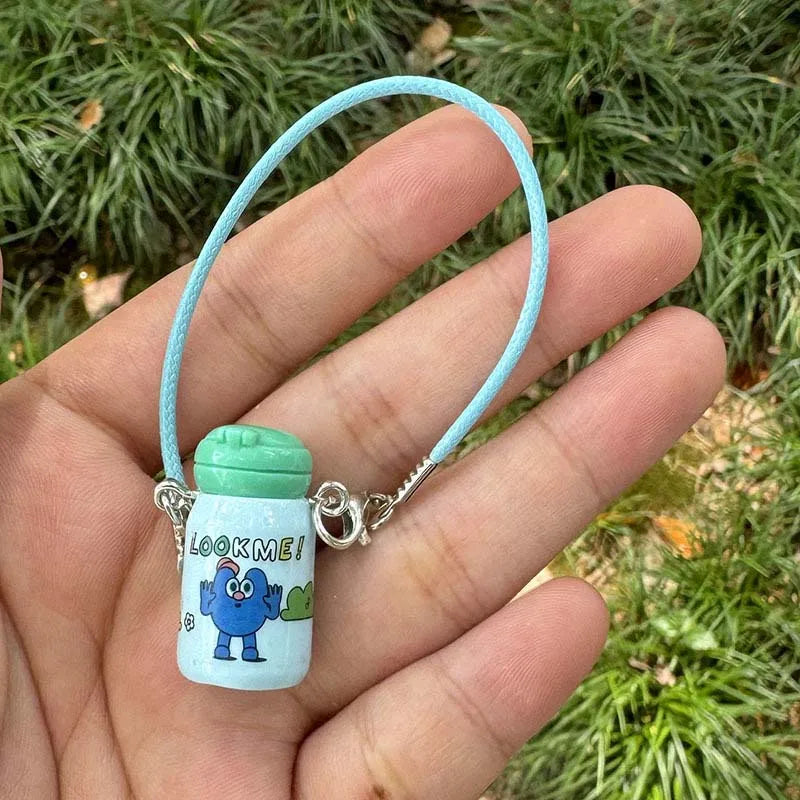 BubuCentral Mini Water Bottle | 1:12 Dollhouse Accessory – Tiny Baby Cup & Bottle for OB11, BJD & Collectible Figures Display