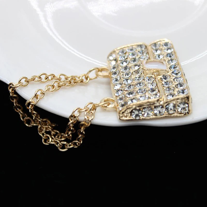 BubuCentral Mini Chain Handbag | 1 Pc Metal Doll Purse Accessory – Fashionable 1:12 Dollhouse Bag for Collectible Figures (No Doll)