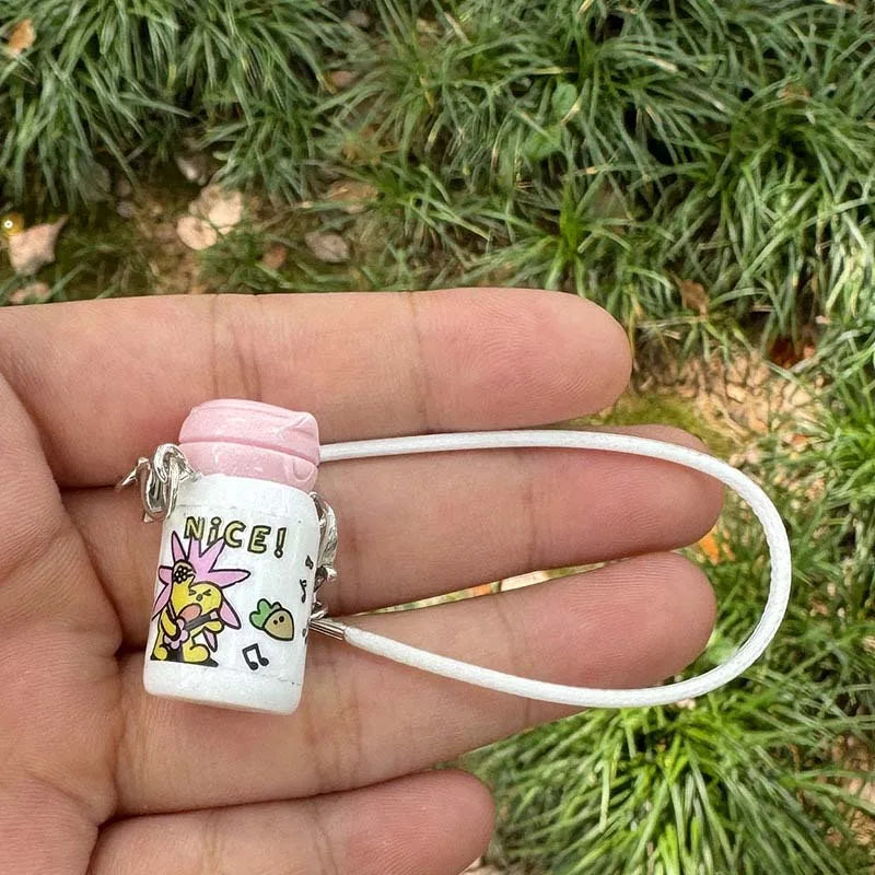 BubuCentral Mini Water Bottle | 1:12 Dollhouse Accessory – Tiny Baby Cup & Bottle for OB11, BJD & Collectible Figures Display