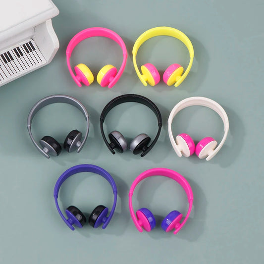 BubuCentral Mini Headphones Set (5 pcs) | 1:12 Dollhouse Accessories for Dolls & Mini Figures – Tiny Earphones Decoration Props