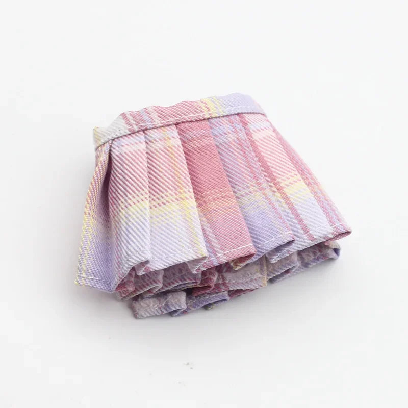 BubuCentral Pleated Candy Skirt | 17 cm Collectible Doll Outfit – Cute Mini Party Skirt for Plush Figures & Display Accessories (No Doll)