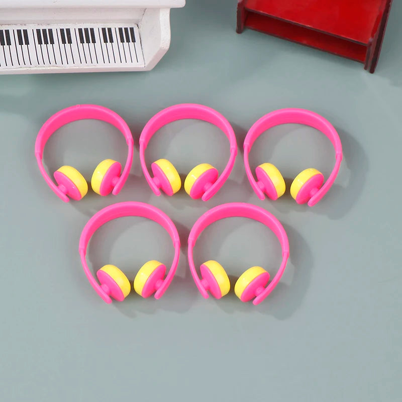 BubuCentral Mini Headphones Set (5 pcs) | 1:12 Dollhouse Accessories for Dolls & Mini Figures – Tiny Earphones Decoration Props